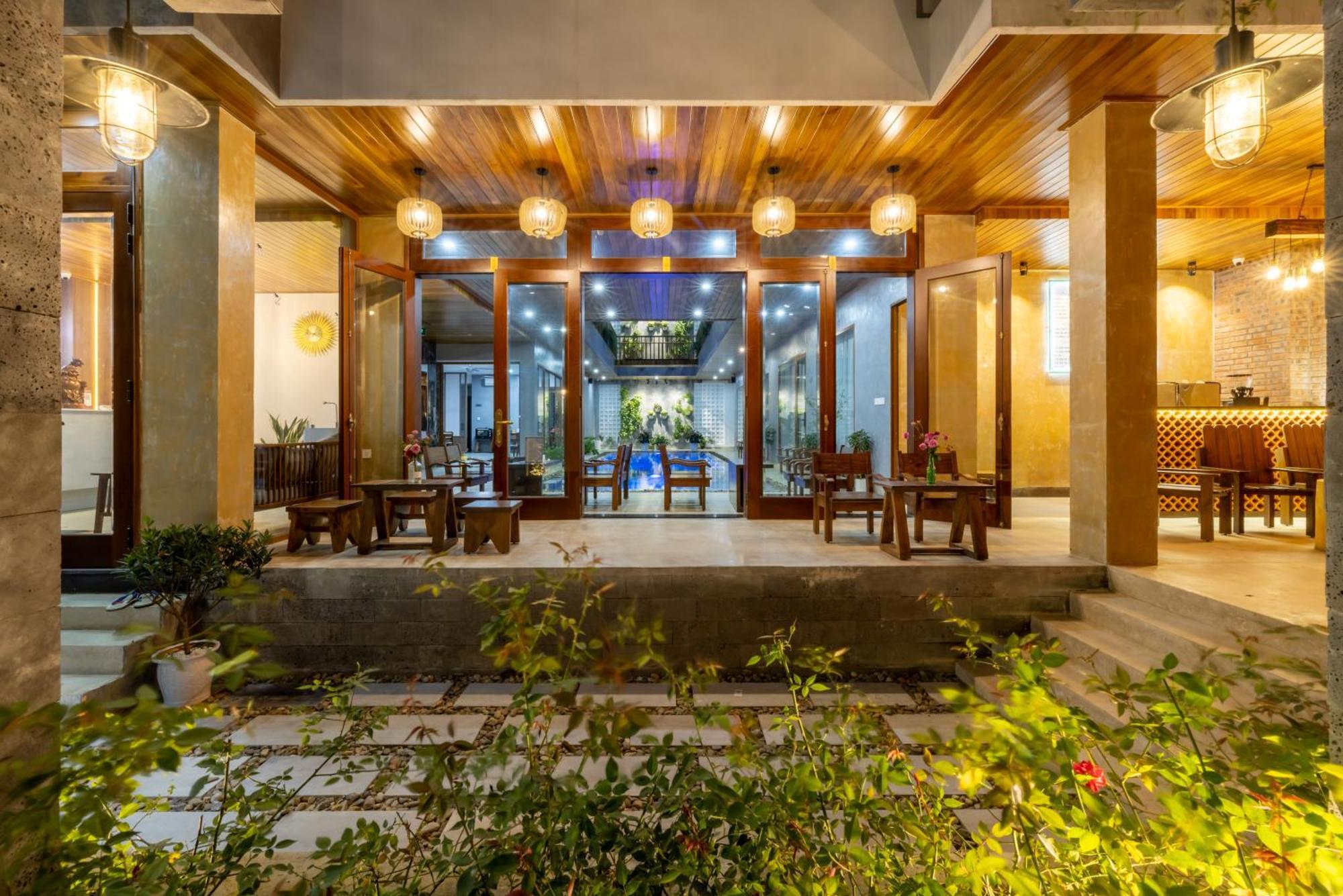 Moon Sun Boutique Villa Hotel Хюэ Экстерьер фото